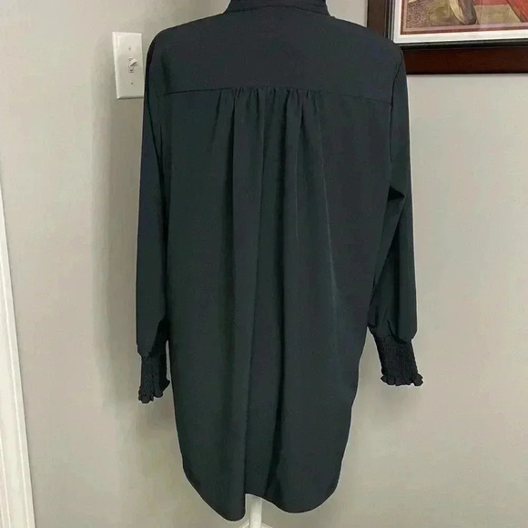 Soft Surroundings The Vivian Shirt Black long button down piecrust collar PLarge - Picture 5 of 7